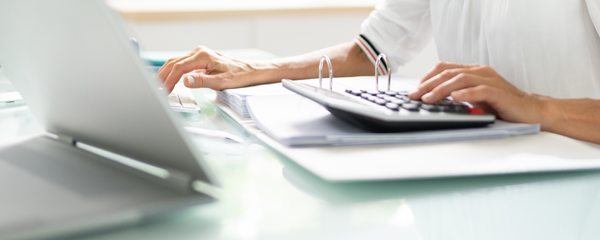 Verwaltungsmitarbeiterin