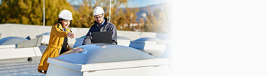 Servicemontage (Bildquelle: Kingspan)